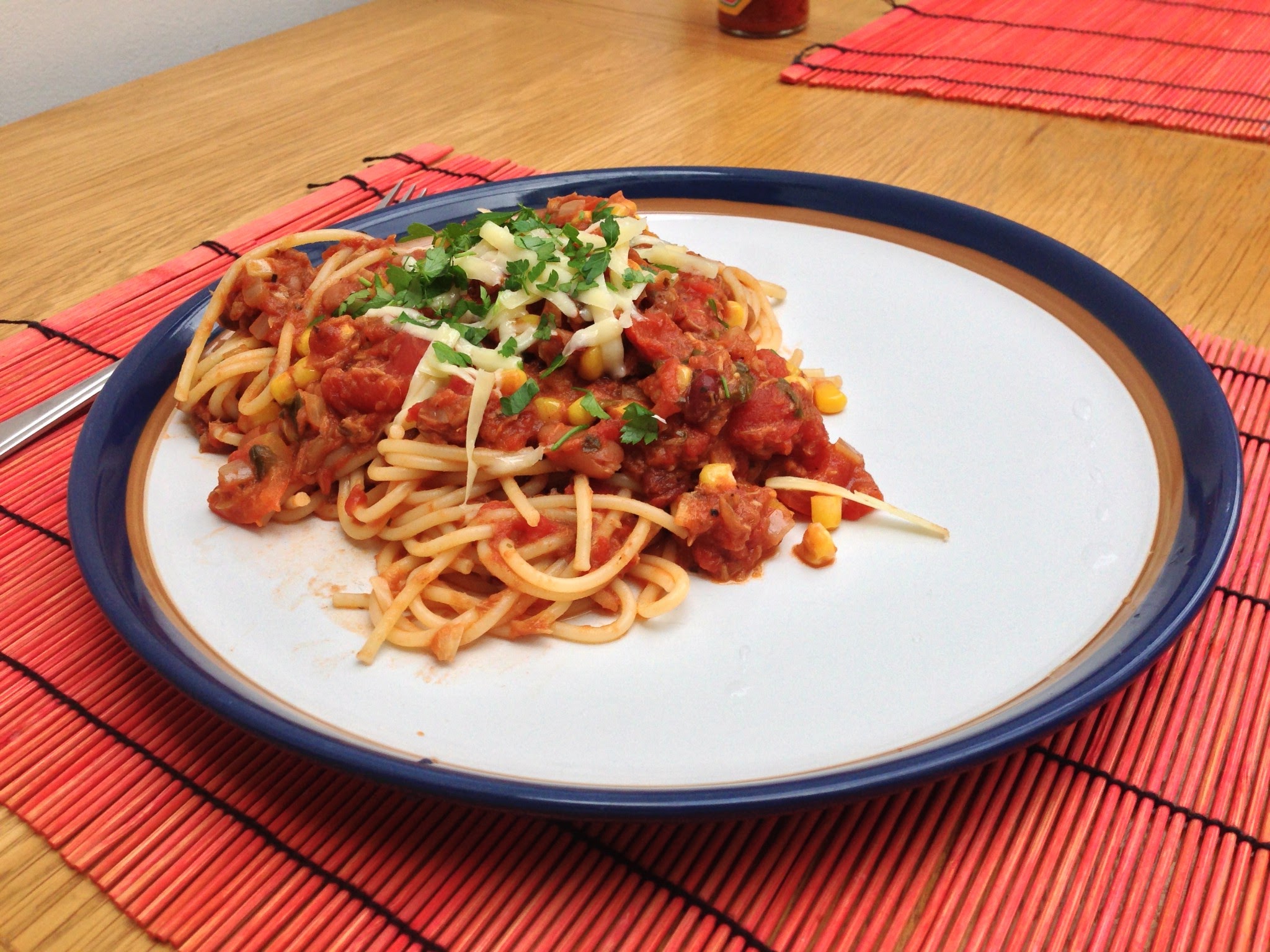 Tuna Bean Salad / Spaghetti with Tuna sauce